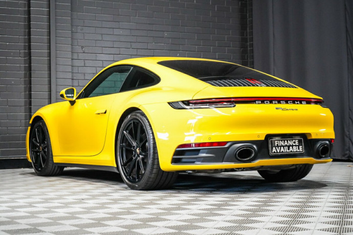 porsche-big-2